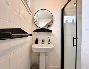 Photo 13- click for photo gallery